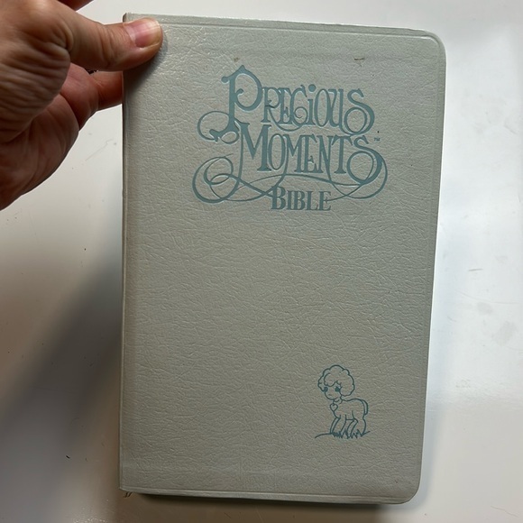 Accents Holy Bible 1978 Precious Moments Catholic Edition Todays